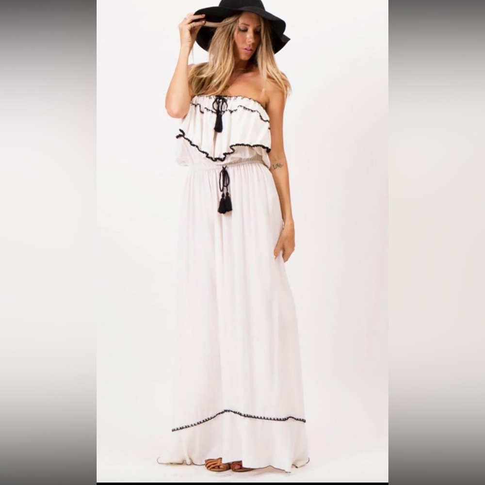 Fillyboo strapless dress NWOT size small